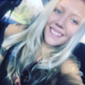 Meet your Posher, Lacey